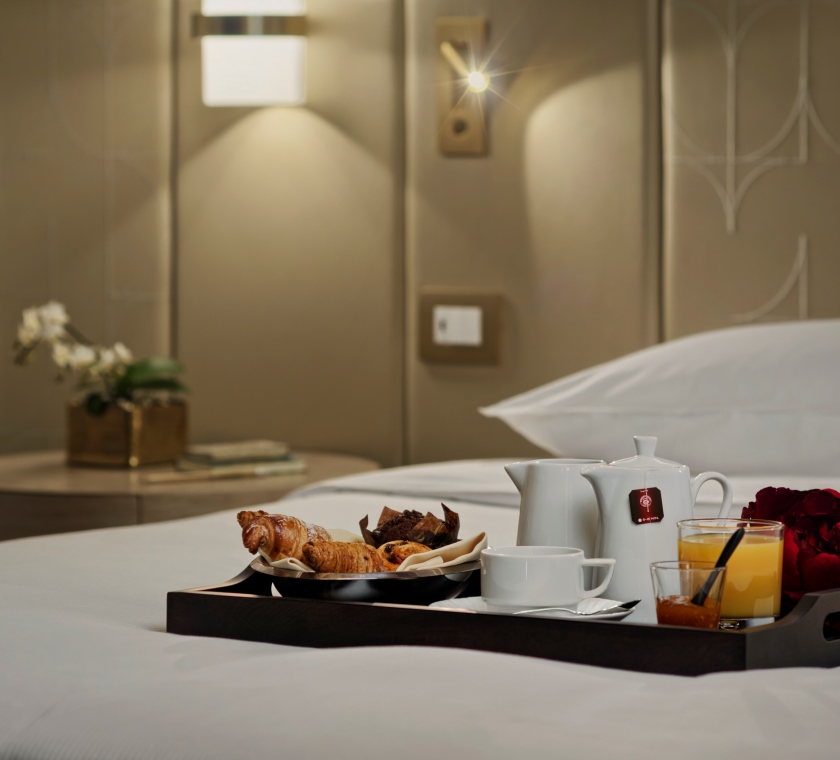 Room_Service_HMSV